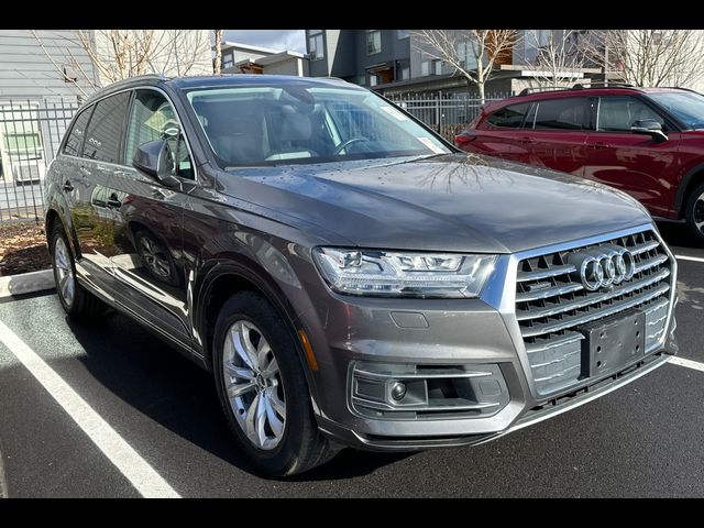 2018 Audi Q7 Premium Plus