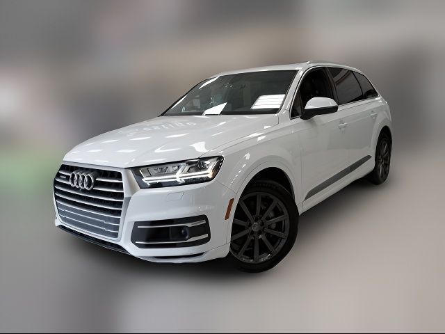 2018 Audi Q7 Premium Plus