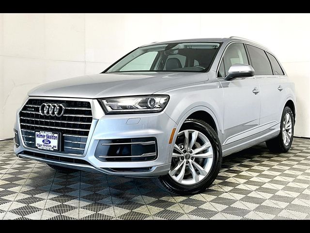 2018 Audi Q7 Premium Plus