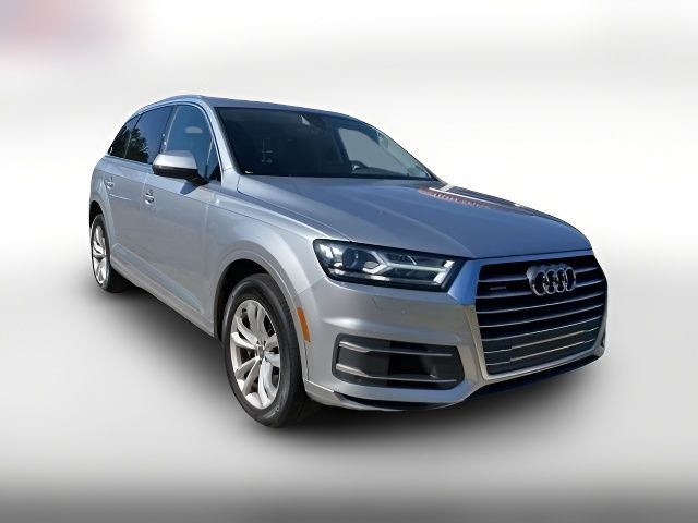 2018 Audi Q7 Premium Plus