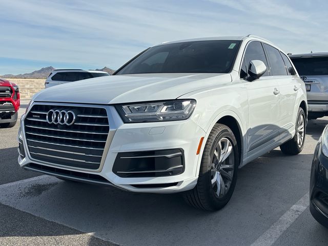 2018 Audi Q7 Premium Plus