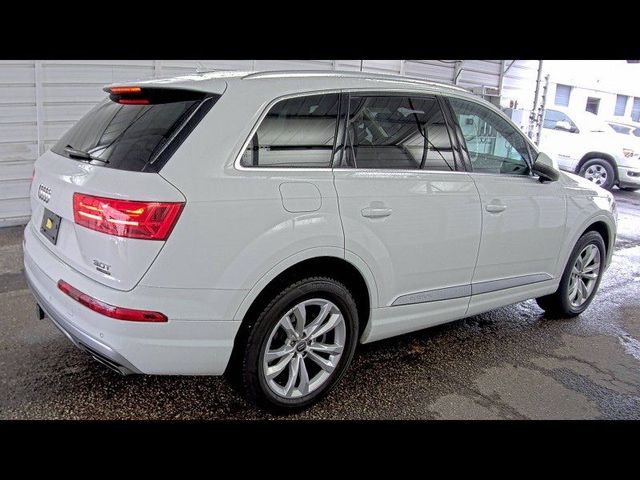 2018 Audi Q7 Premium Plus