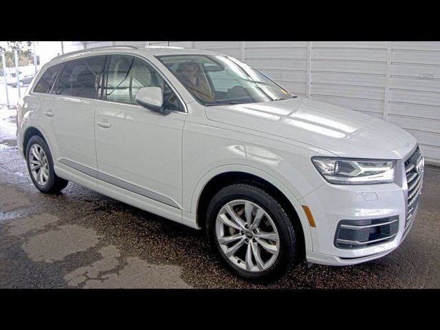 2018 Audi Q7 Premium Plus