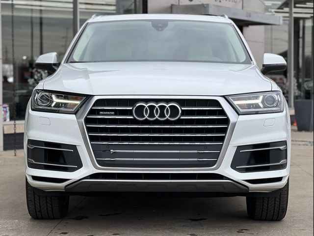 2018 Audi Q7 Premium Plus