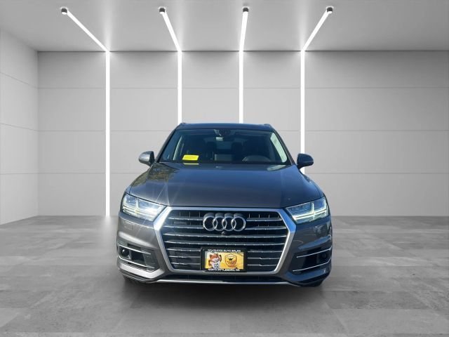 2018 Audi Q7 Premium Plus