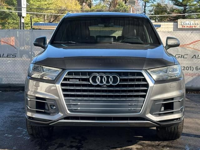 2018 Audi Q7 Premium Plus