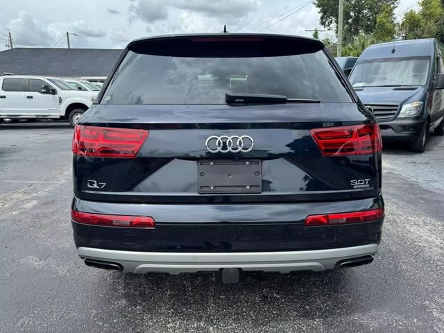 2018 Audi Q7 Premium Plus