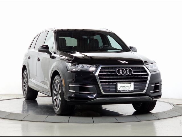 2018 Audi Q7 Premium Plus