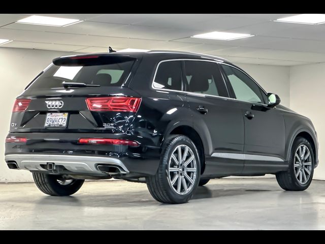 2018 Audi Q7 Prestige