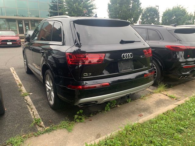 2018 Audi Q7 Prestige