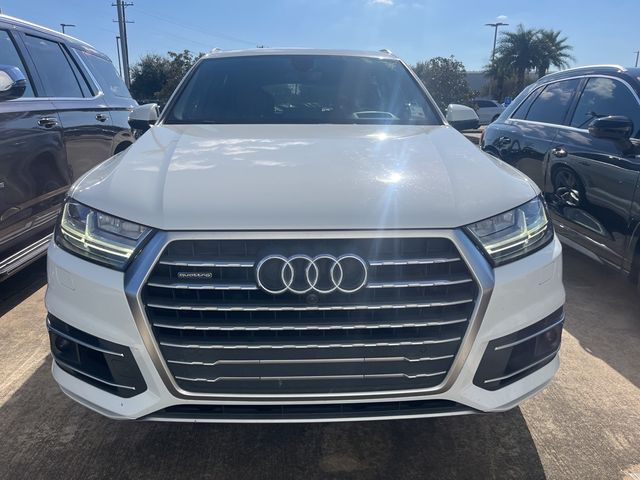 2018 Audi Q7 Prestige