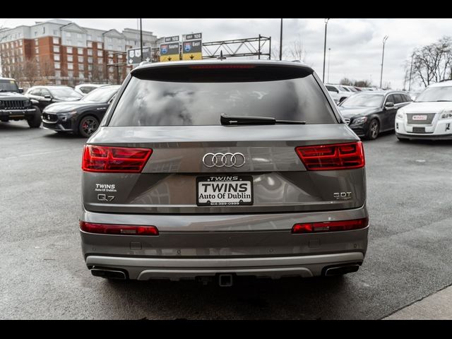 2018 Audi Q7 Prestige