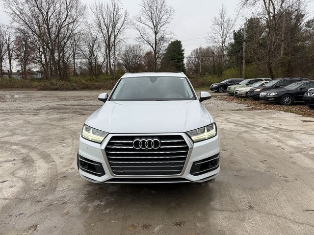 2018 Audi Q7 Prestige