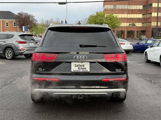 2018 Audi Q7 Prestige