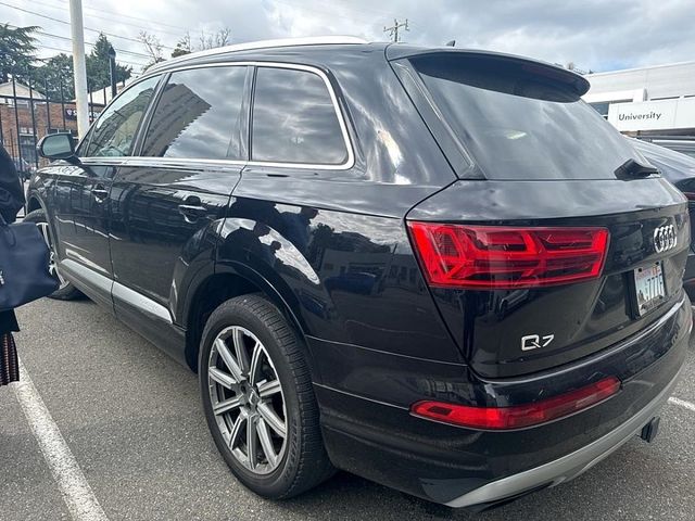 2018 Audi Q7 Prestige