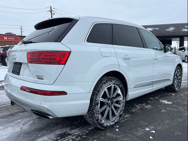 2018 Audi Q7 Prestige