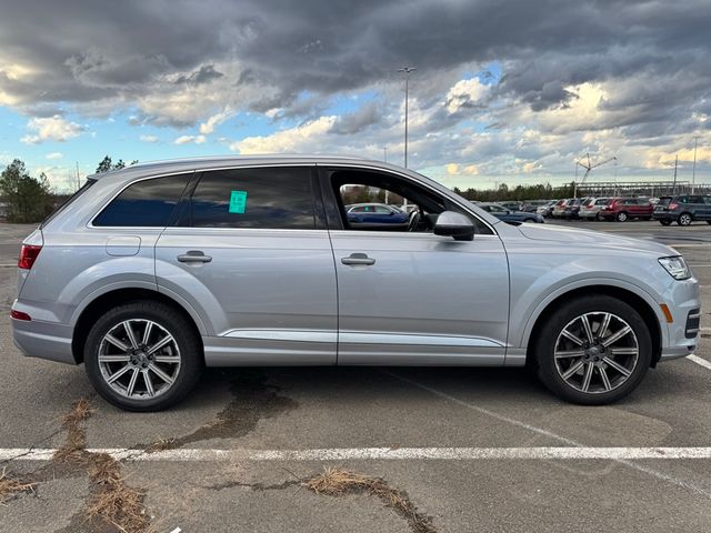 2018 Audi Q7 Prestige