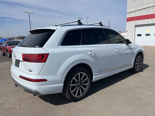 2018 Audi Q7 Prestige