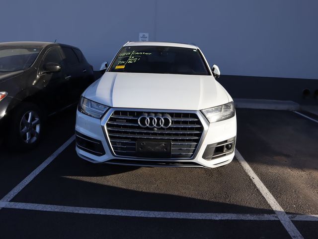 2018 Audi Q7 Prestige