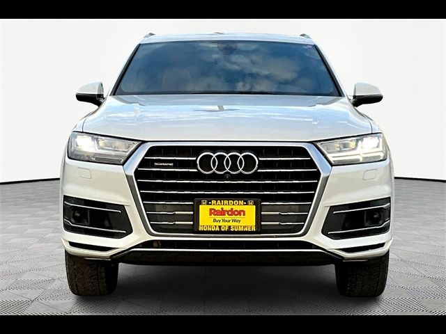 2018 Audi Q7 Prestige