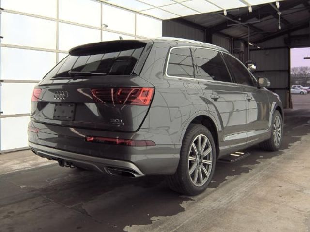 2018 Audi Q7 Prestige