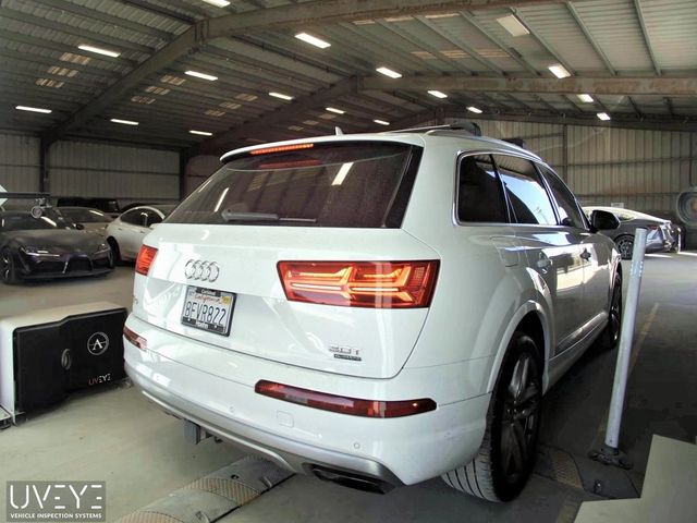 2018 Audi Q7 Prestige