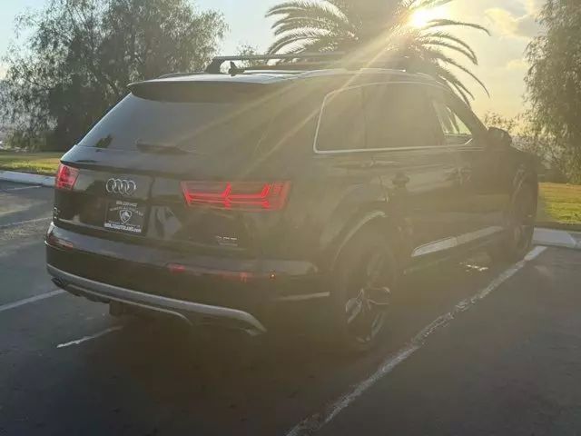 2018 Audi Q7 Prestige