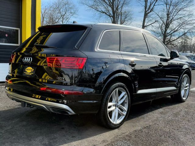 2018 Audi Q7 Prestige