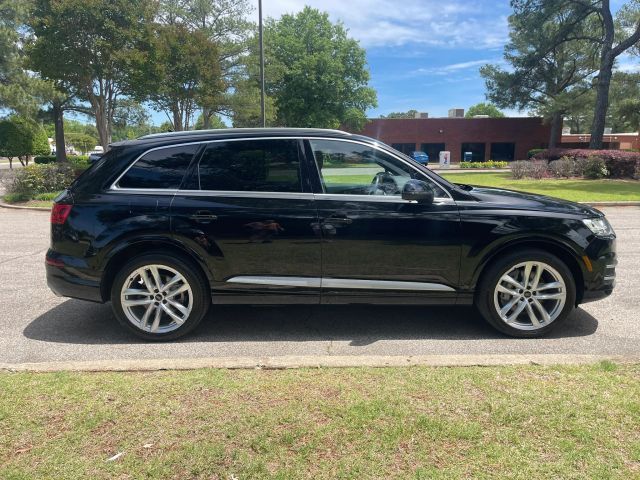 2018 Audi Q7 Prestige