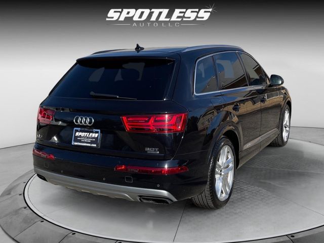 2018 Audi Q7 Prestige