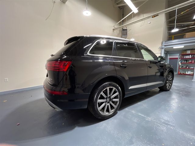 2018 Audi Q7 Prestige