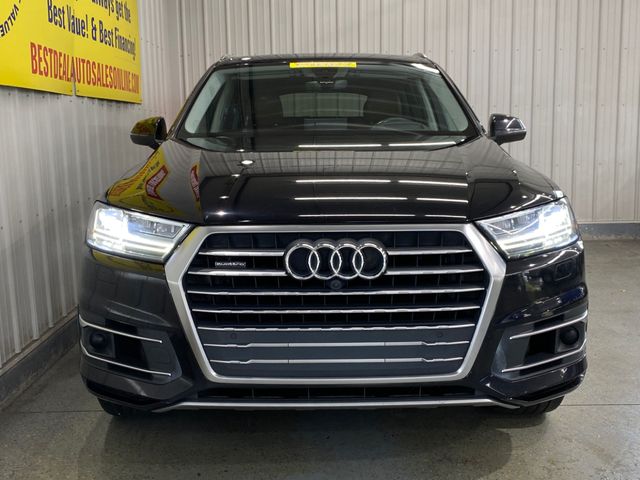 2018 Audi Q7 Prestige