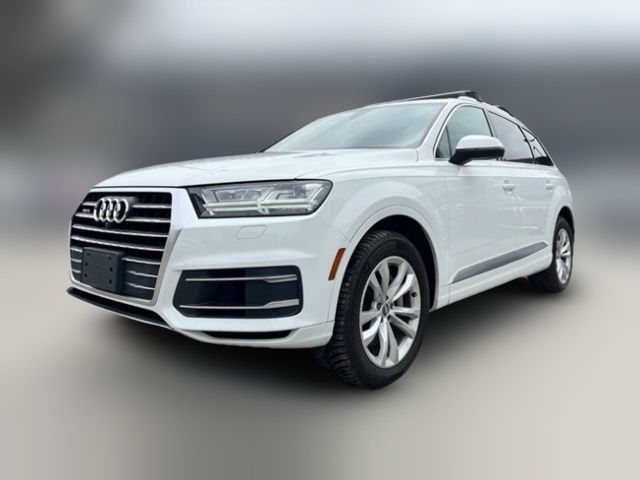 2018 Audi Q7 Premium Plus