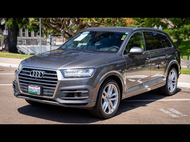 2018 Audi Q7 Prestige