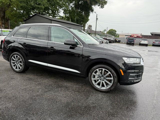 2018 Audi Q7 Premium Plus