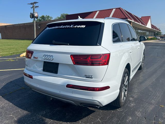 2018 Audi Q7 Premium Plus