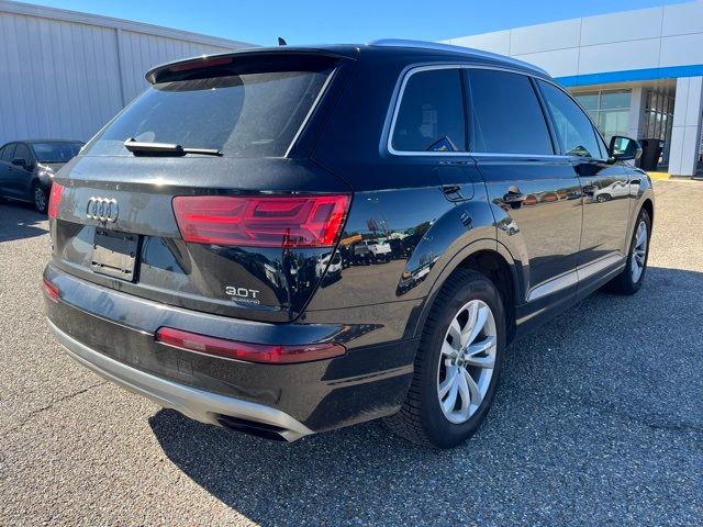 2018 Audi Q7 Premium Plus