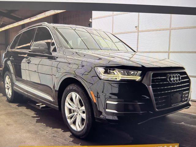 2018 Audi Q7 Premium Plus