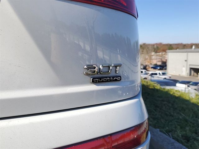 2018 Audi Q7 Premium Plus