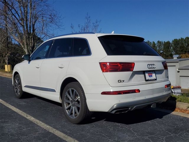 2018 Audi Q7 Premium Plus