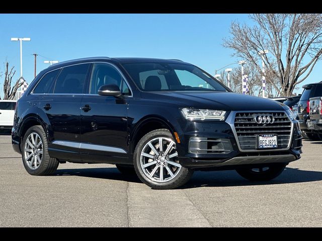 2018 Audi Q7 Premium Plus