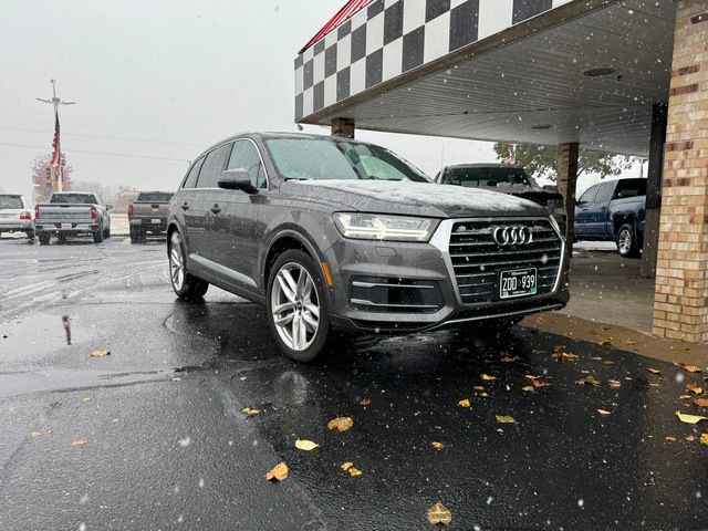 2018 Audi Q7 Prestige