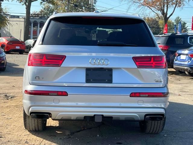 2018 Audi Q7 Prestige