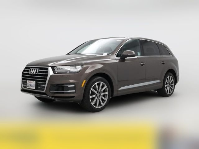 2018 Audi Q7 Premium Plus