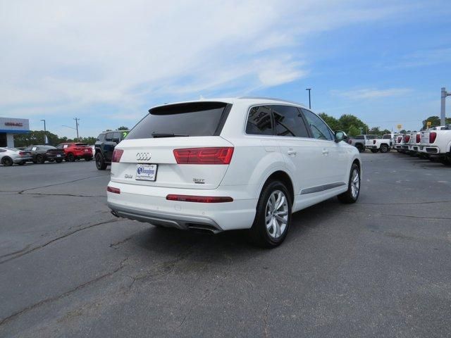 2018 Audi Q7 Premium Plus