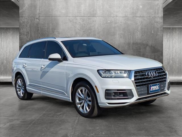 2018 Audi Q7 Premium Plus