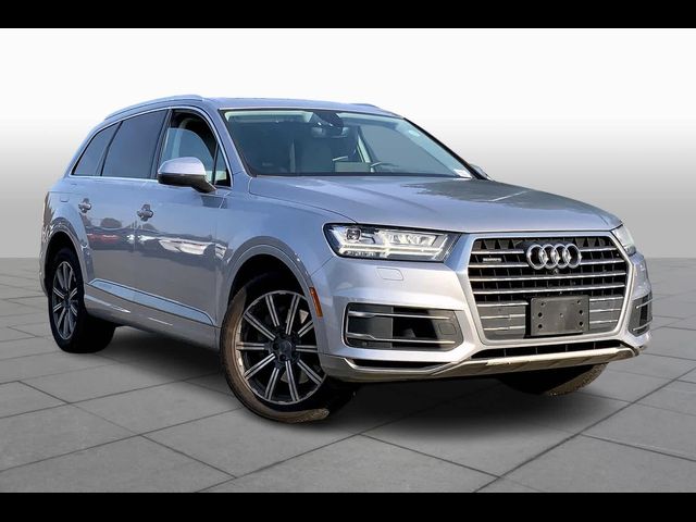 2018 Audi Q7 Premium Plus