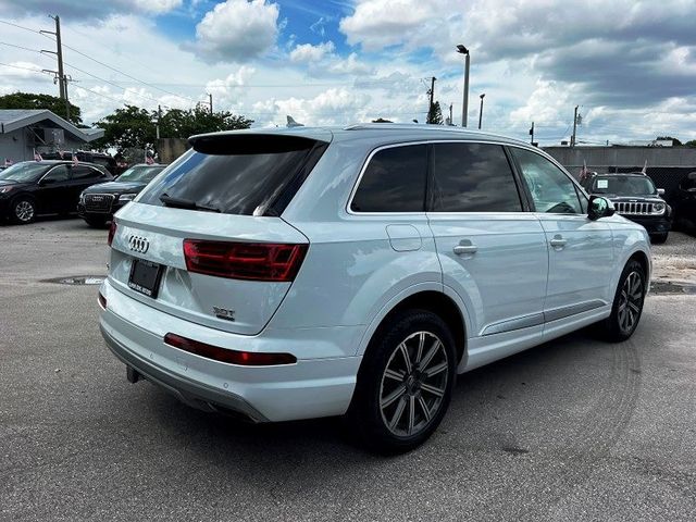 2018 Audi Q7 Premium Plus