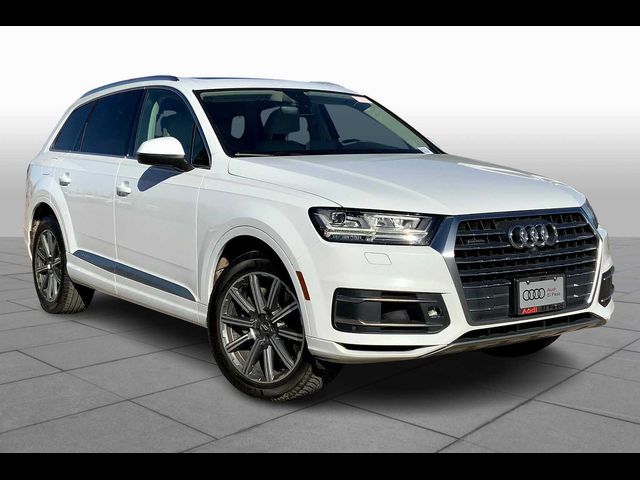 2018 Audi Q7 Premium Plus