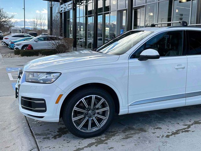 2018 Audi Q7 Premium Plus